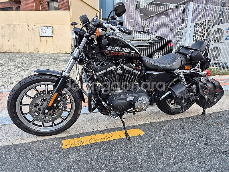 할리데이비슨 아이언883R--2